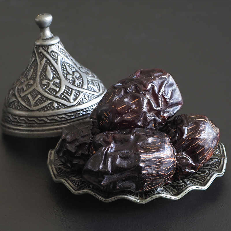 Premium Ajwa Aaliyah Dates (Grade AA)